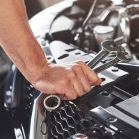 SZERELÉSI ANYAGOK, KELLÉKEK